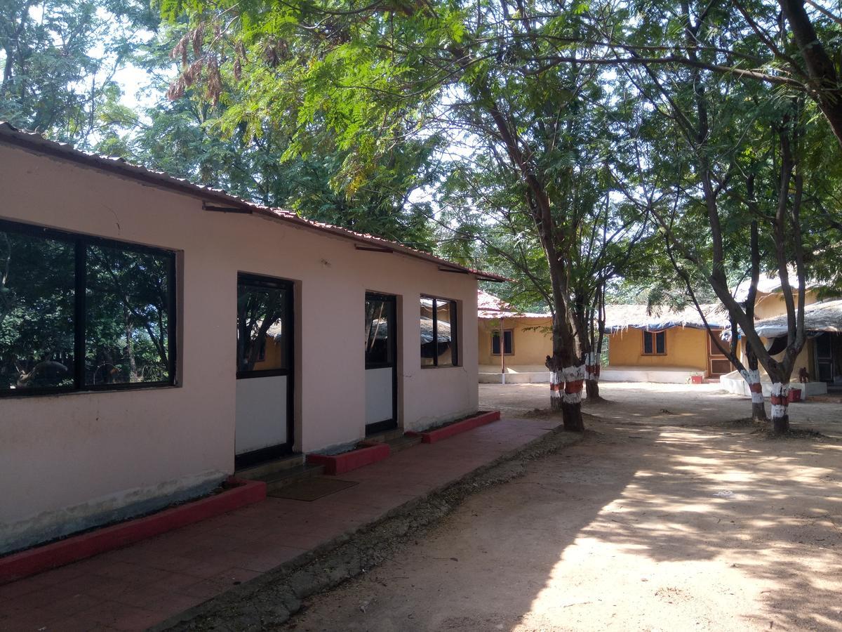 Grand Celebration Resort Rāipur Exterior foto